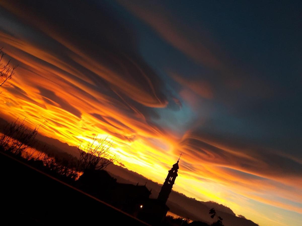 Tramonto Al Lago Apartment Gavirate Luaran gambar