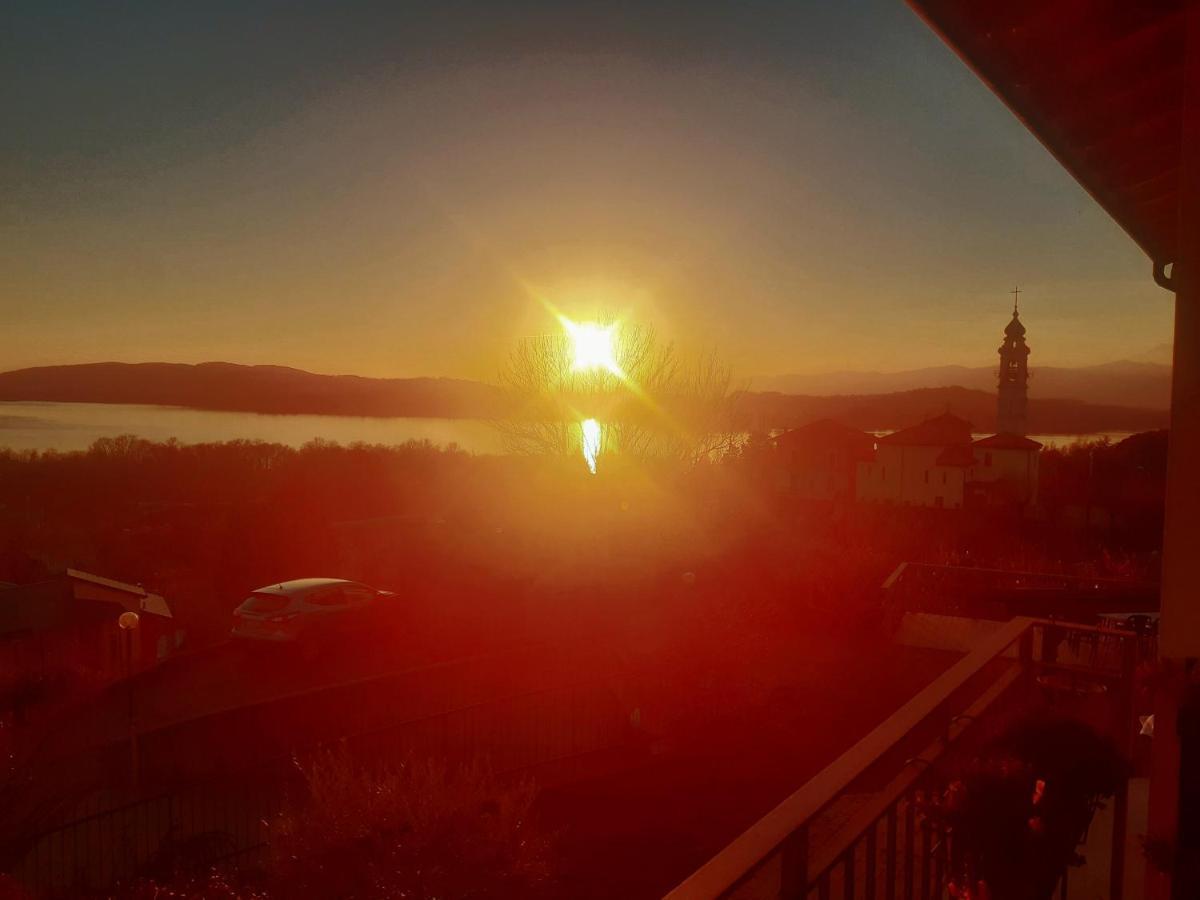 Tramonto Al Lago Apartment Gavirate Luaran gambar
