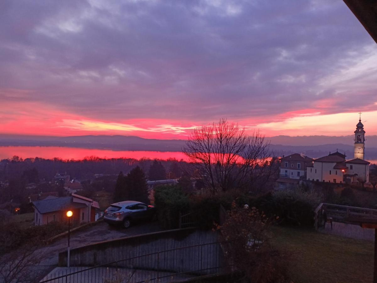 Tramonto Al Lago Apartment Gavirate Luaran gambar